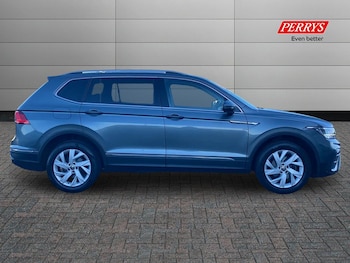 Used Volkswagen Tiguan Allspace 2022 for sale - 76577609: Photo