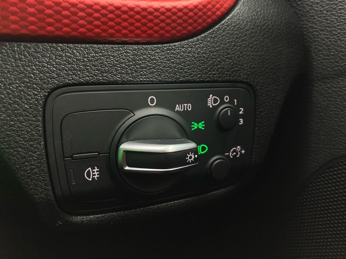 Used Audi Q2 2020 for sale - 77221148: Photo 41