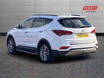 Used Hyundai Santa Fe 2018 for sale - 75983468: Photo