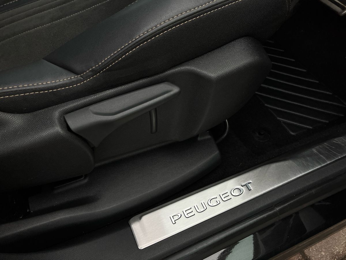 Used Peugeot 3008 2022 for sale - 77240487: Photo 35