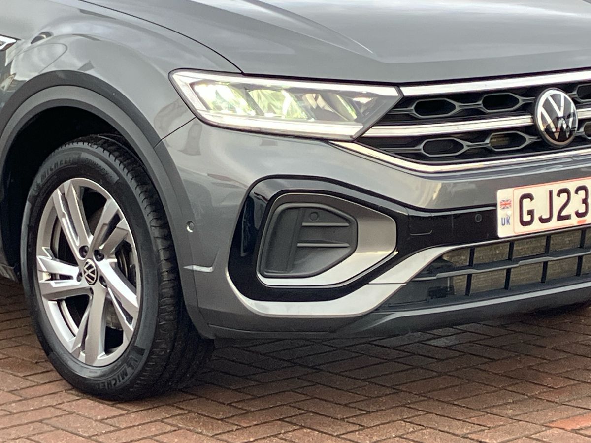 Used Volkswagen T-Roc 2023 for sale - 77283372: Photo 22