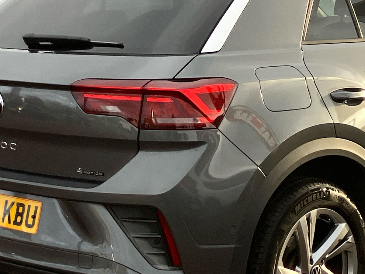 Used Volkswagen T-Roc 2023 for sale - 77283372: Photo 32