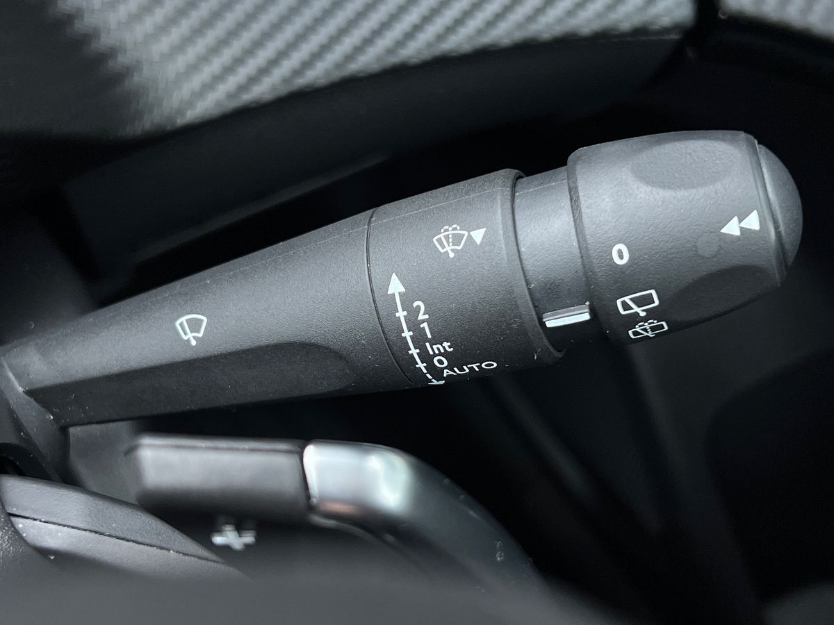 Used Peugeot 2008 2025 for sale - 77617230: Photo 40