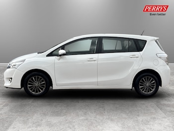 Used Toyota Verso 2017 for sale - 78605662: Photo