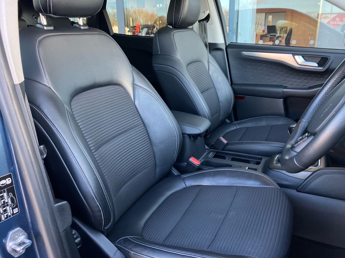 Used Ford Kuga 2020 for sale - 76577600: Photo 41