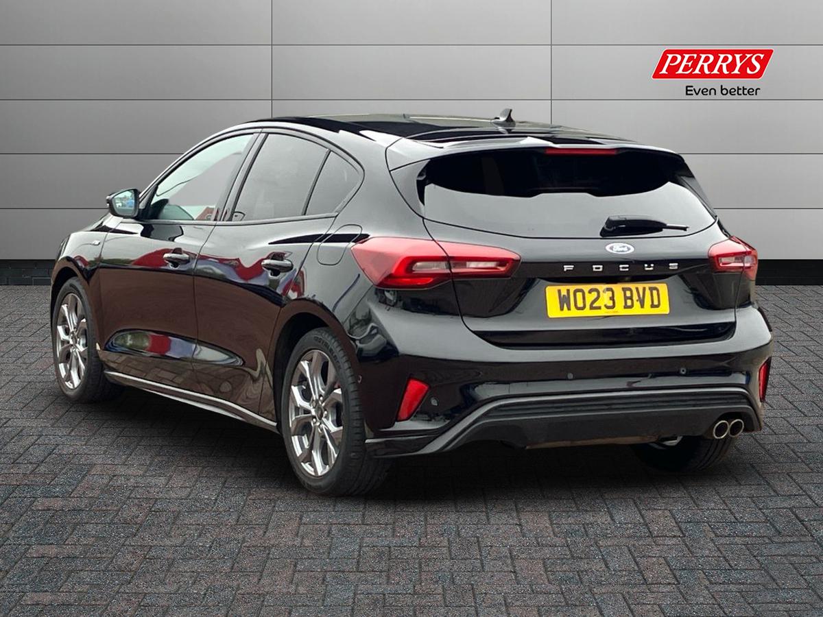 Used Ford Focus 2023 for sale - 76090296: Photo 2