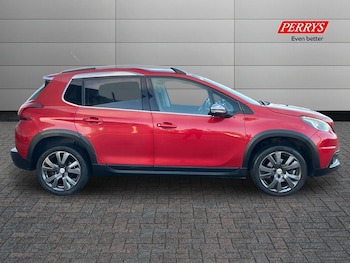 Used Peugeot 2008 2016 for sale - 77058538: Photo