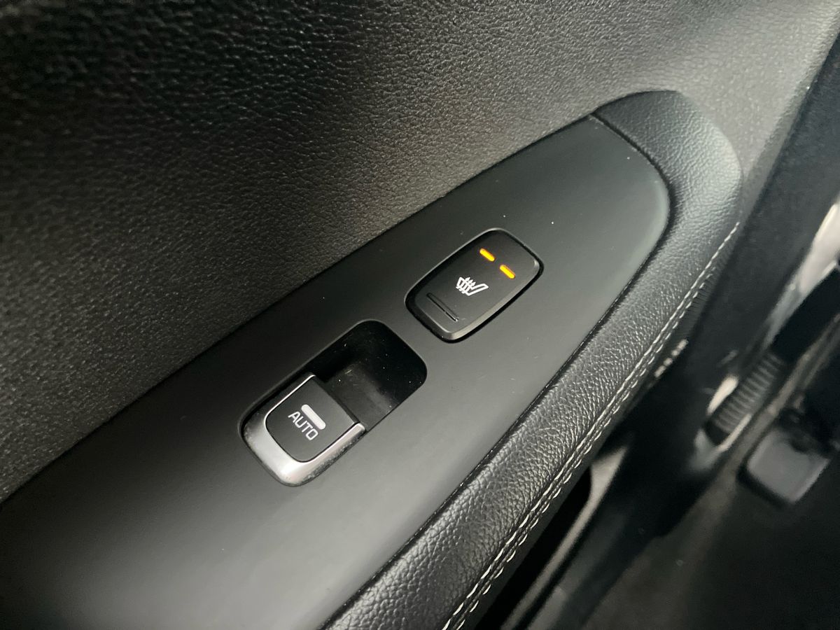 Used Kia Sorento 2017 for sale - 76957999: Photo 35