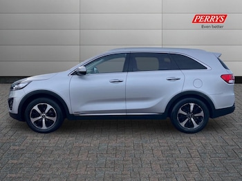 Used Kia Sorento 2017 for sale - 76957999: Photo