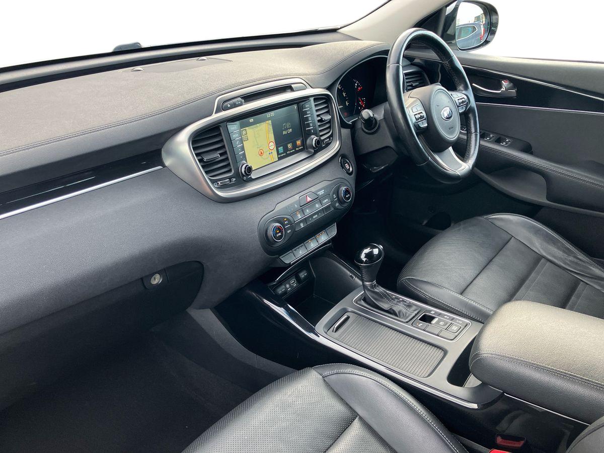 Used Kia Sorento 2017 for sale - 76957999: Photo 6