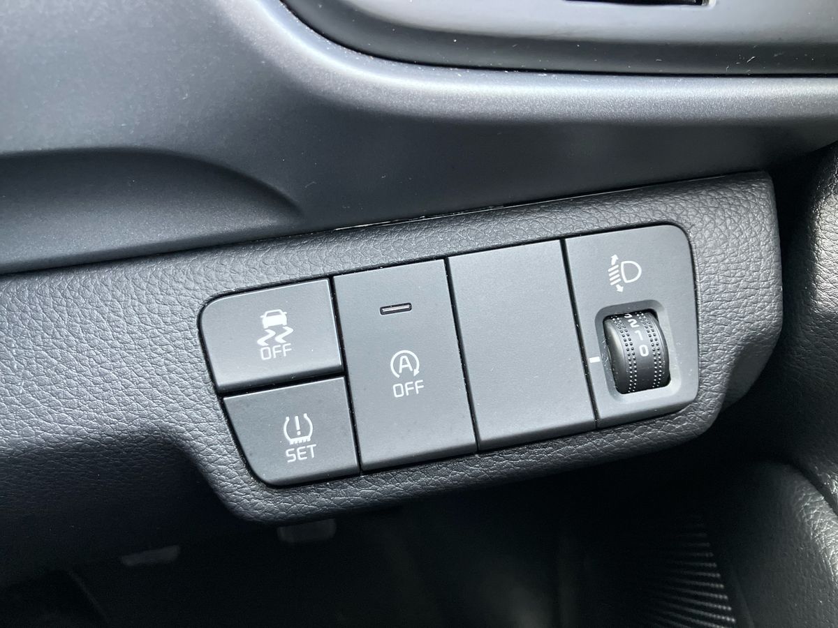 Used Kia Stonic 2024 for sale - 77617241: Photo 36