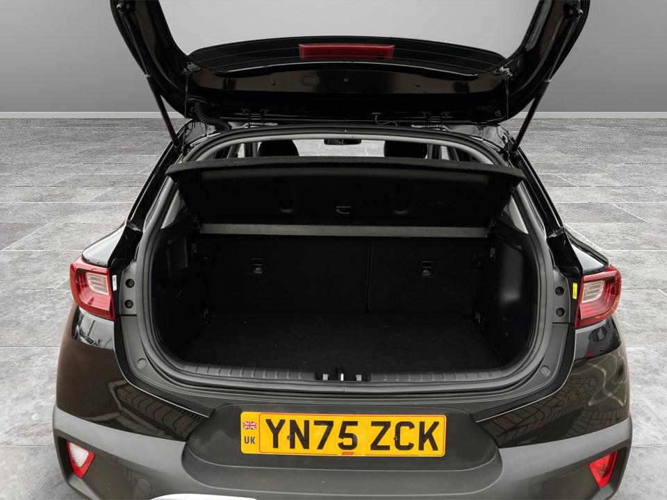 Used Kia Stonic 2025 for sale - 77629560: Photo 12