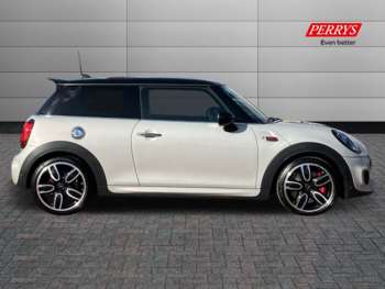 Used MINI Hatch 2019 for sale - 75212762: Photo