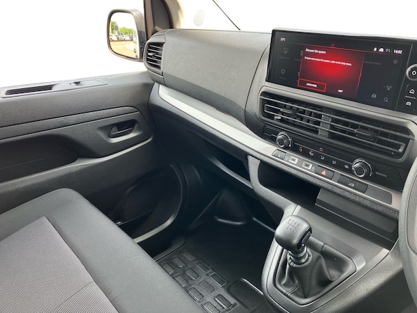 Used Vauxhall Vivaro 2025 for sale - 76171110: Photo 10