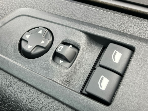 Used Vauxhall Vivaro 2025 for sale - 76171110: Photo 21