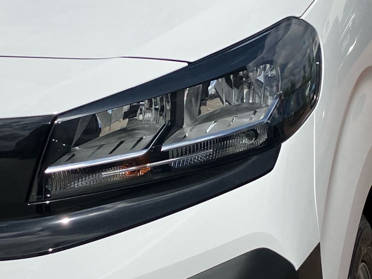 Used Vauxhall Vivaro 2025 for sale - 76588824: Photo 23