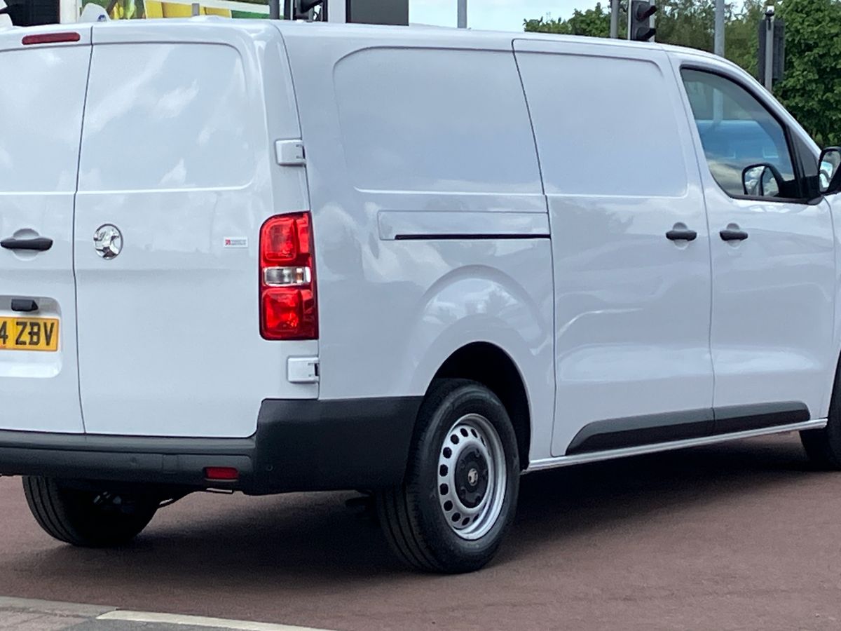 Used Vauxhall Vivaro 2025 for sale - 76588824: Photo 31