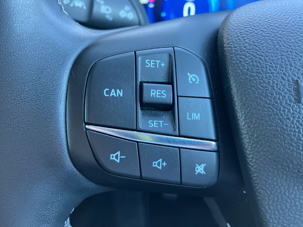 Used Ford Focus 2022 for sale - 75995889: Photo 19