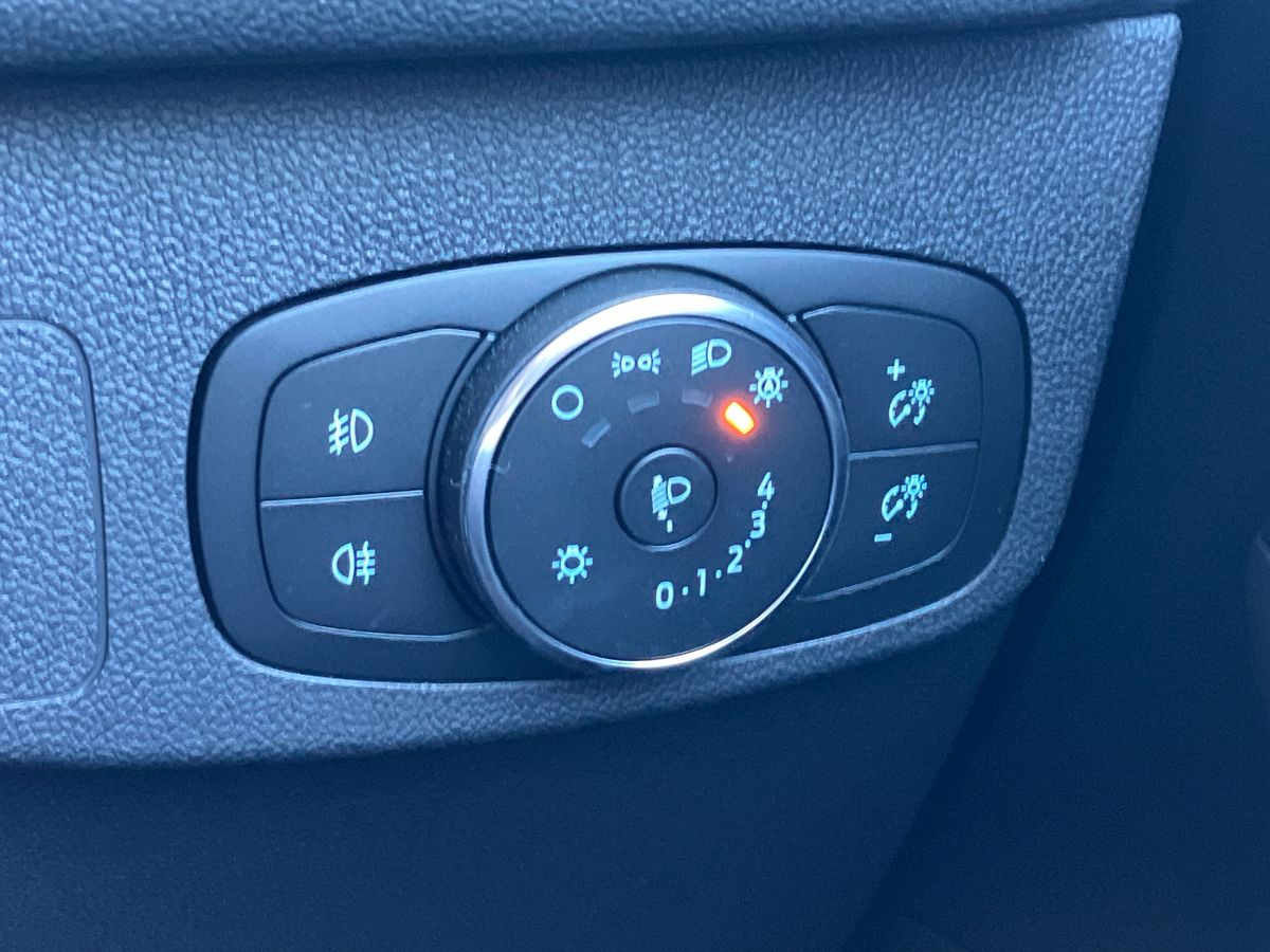 Used Ford Focus 2022 for sale - 75995889: Photo 43