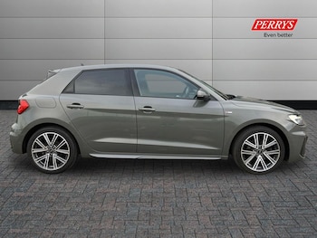 Used Audi A1 2024 for sale - 77398590: Photo