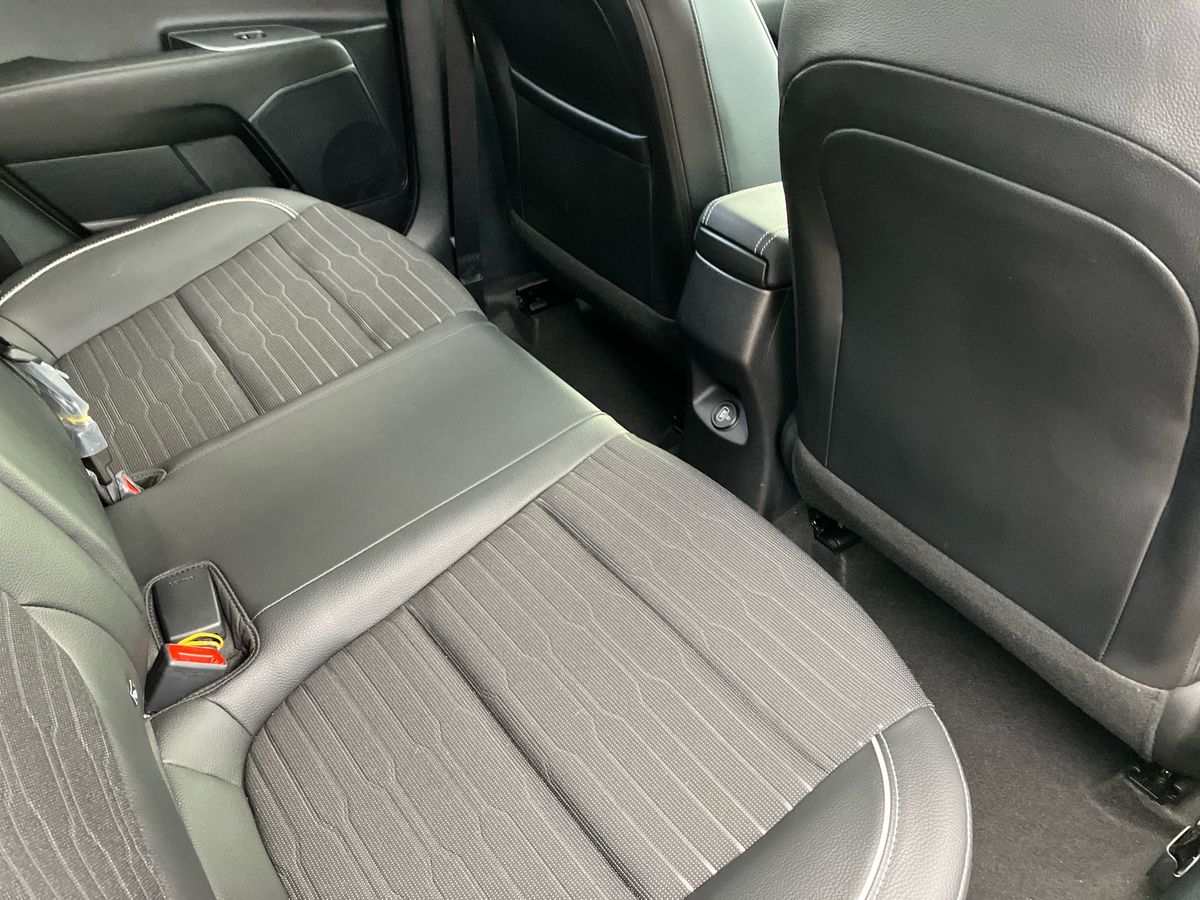 Used Kia Stonic 2025 for sale - 76807887: Photo 32