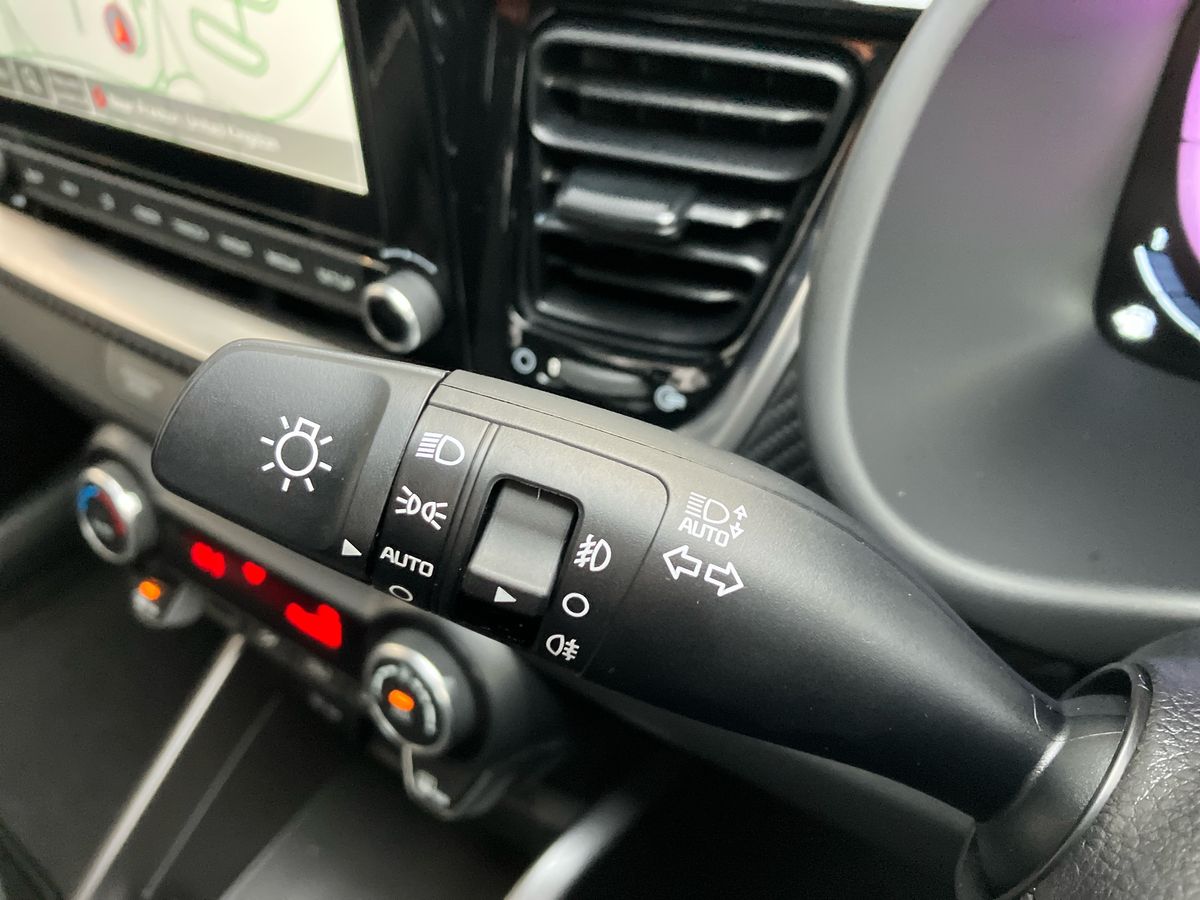 Used Kia Stonic 2025 for sale - 76807887: Photo 36