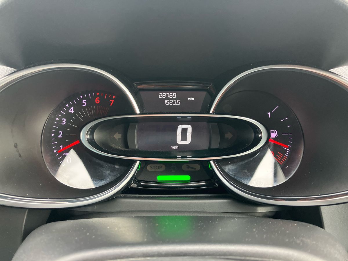 Used Renault Clio 2019 for sale - 77195978: Photo 14