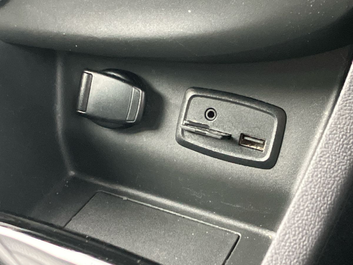 Used Renault Clio 2019 for sale - 77195978: Photo 38