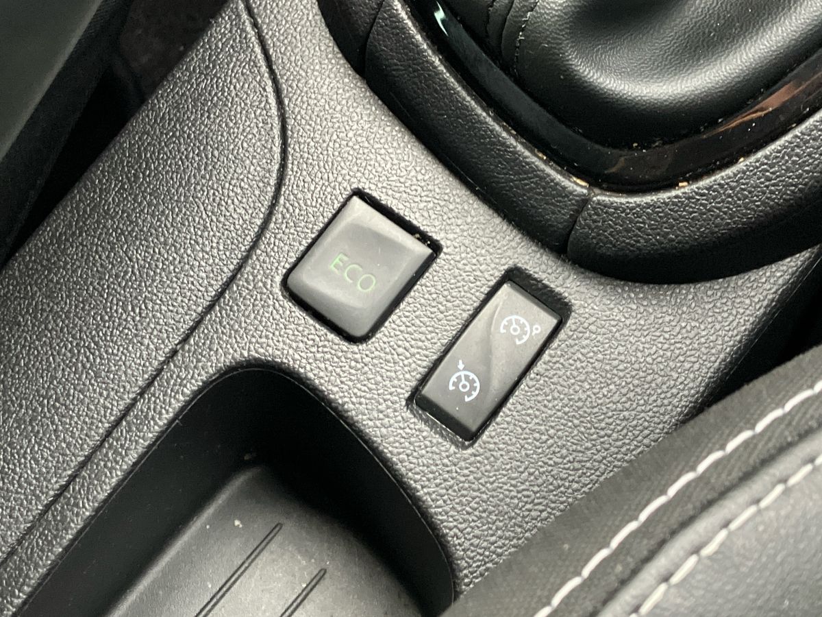 Used Renault Clio 2019 for sale - 77195978: Photo 40