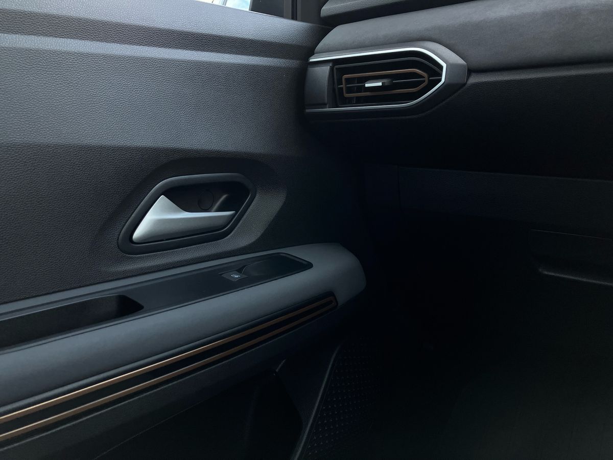 Used Dacia Jogger 2025 for sale - 77460684: Photo 47