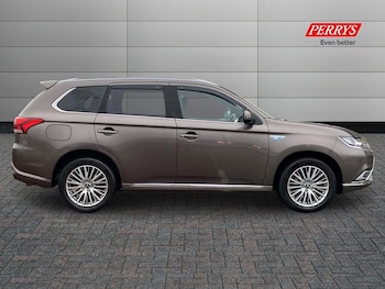 Used Mitsubishi Outlander 2018 for sale - 76669315: Photo