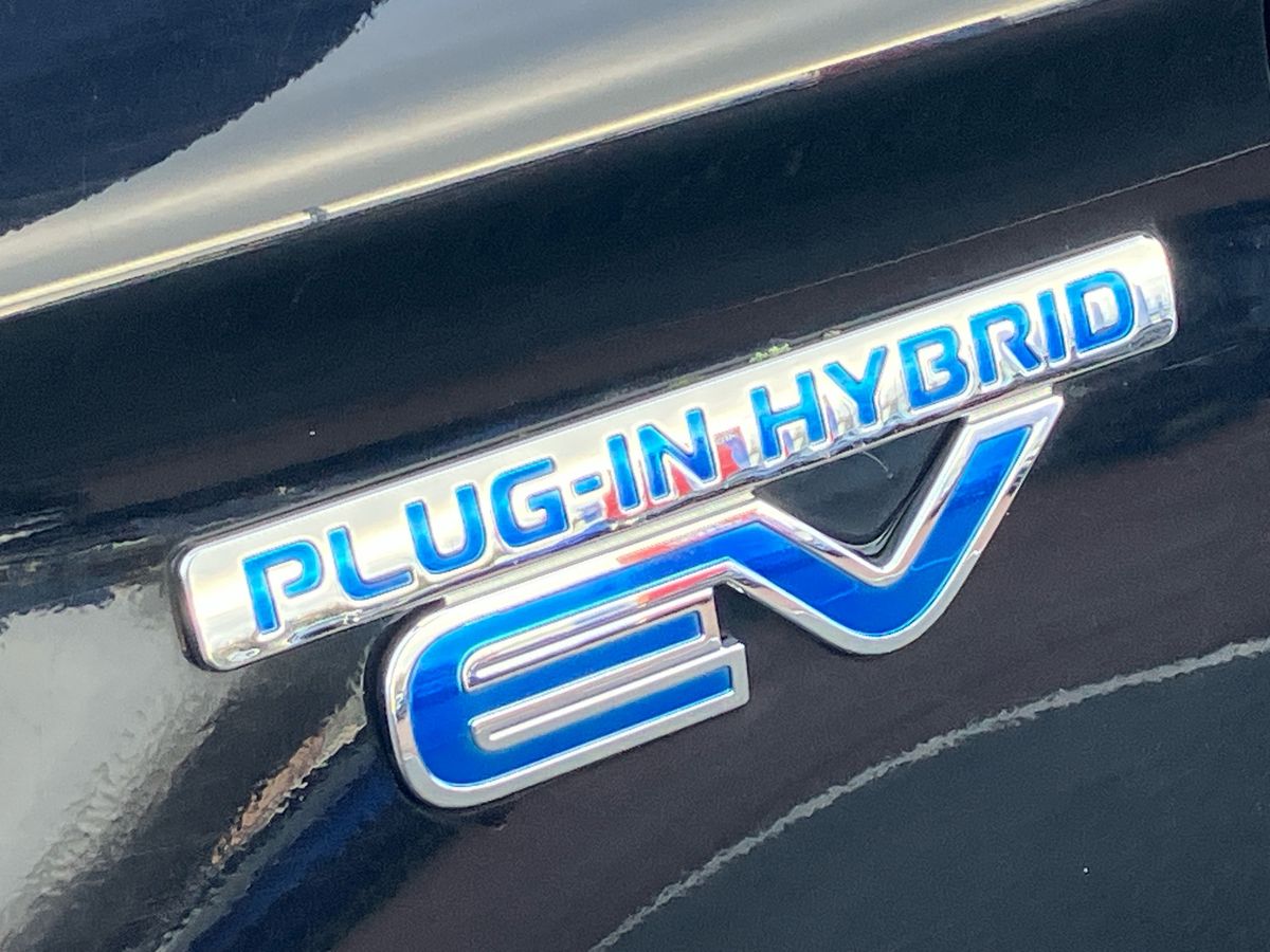 Used Mitsubishi Outlander 2017 for sale - 76612003: Photo 34