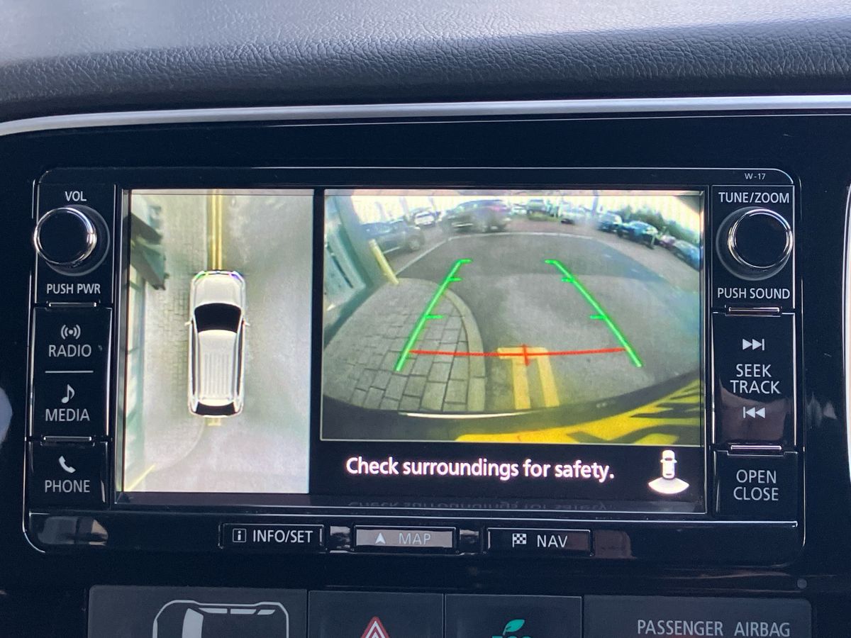 Used Mitsubishi Outlander 2017 for sale - 76612003: Photo 38