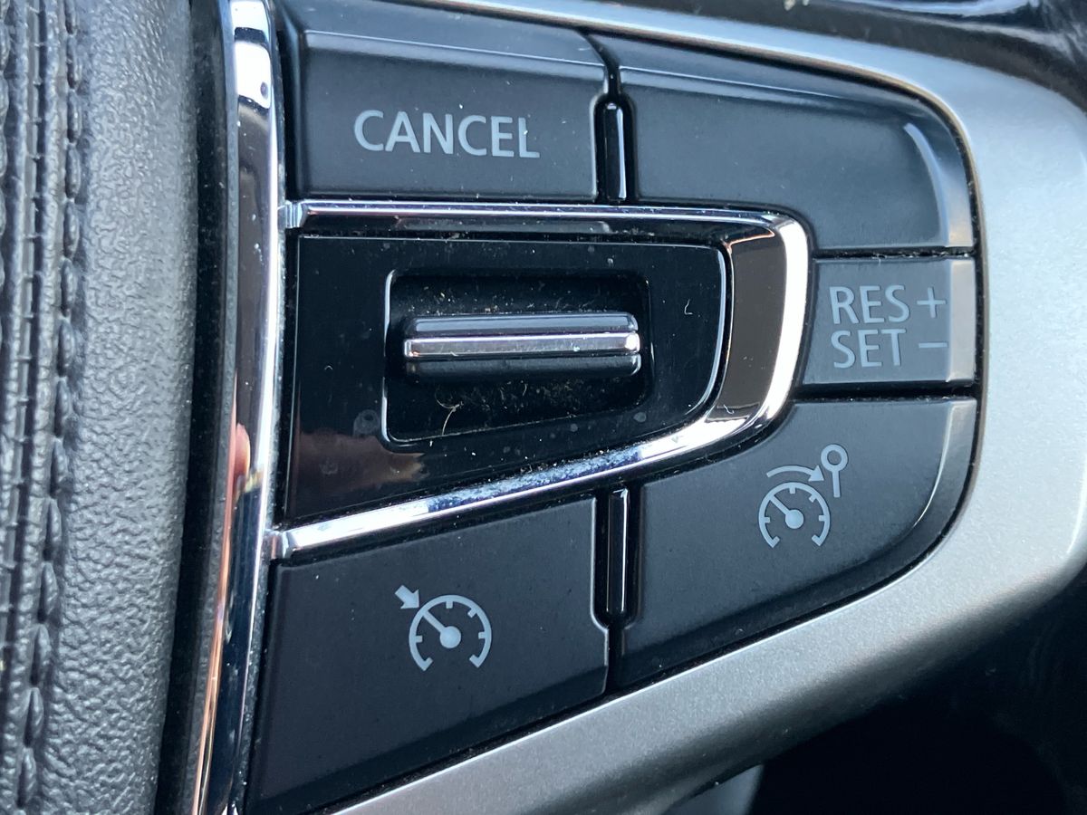 Used Mitsubishi Outlander 2017 for sale - 76612003: Photo 42