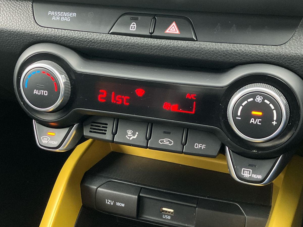 Used Kia Stonic 2023 for sale - 77240462: Photo 12