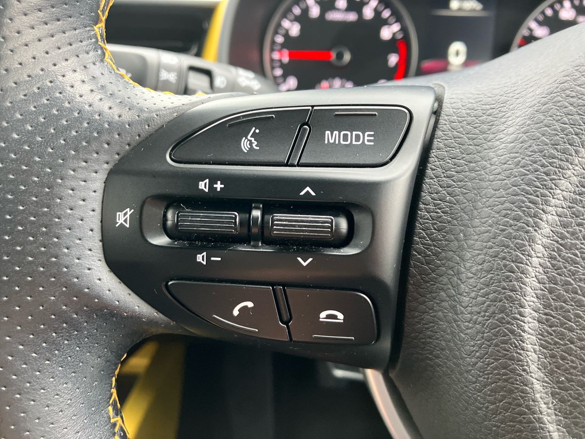 Used Kia Stonic 2023 for sale - 77240462: Photo 16