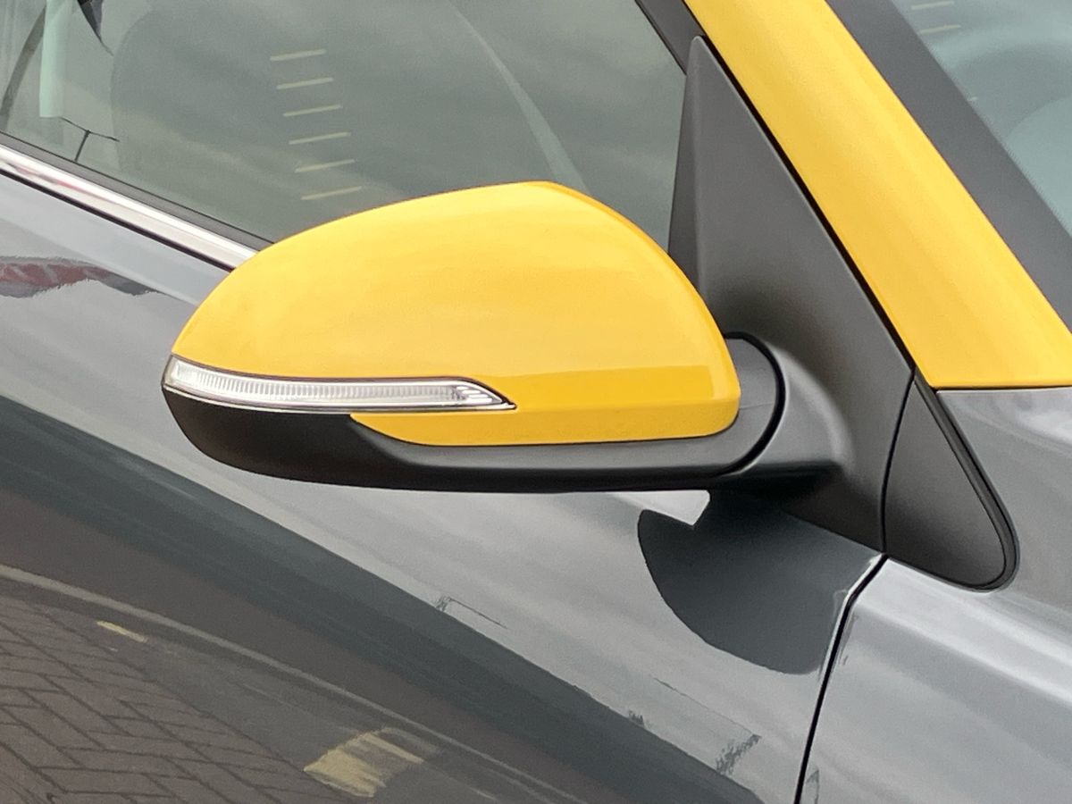 Used Kia Stonic 2023 for sale - 77240462: Photo 21