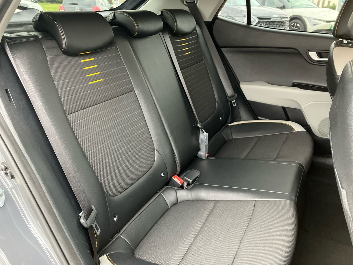 Used Kia Stonic 2023 for sale - 77240462: Photo 23