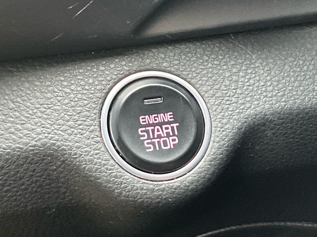 Used Kia Stonic 2023 for sale - 77240462: Photo 27