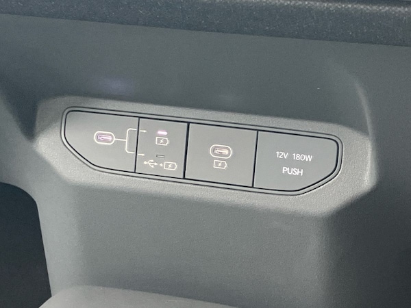 Used Kia EV3 2025 for sale - 76230602: Photo 44