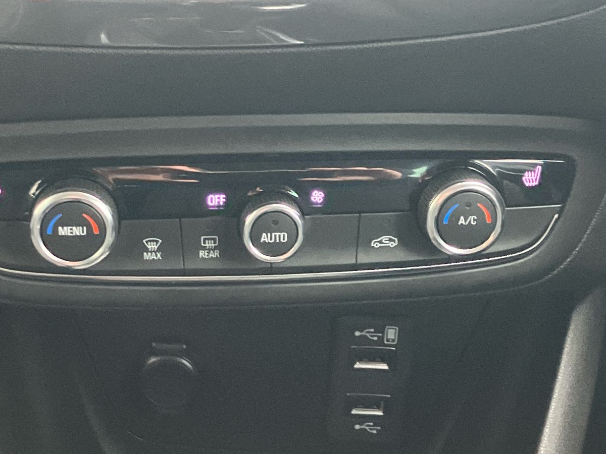 Used Vauxhall Crossland 2022 for sale - 75863182: Photo 12