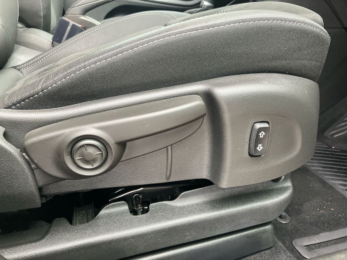 Used Vauxhall Crossland 2022 for sale - 75863182: Photo 30