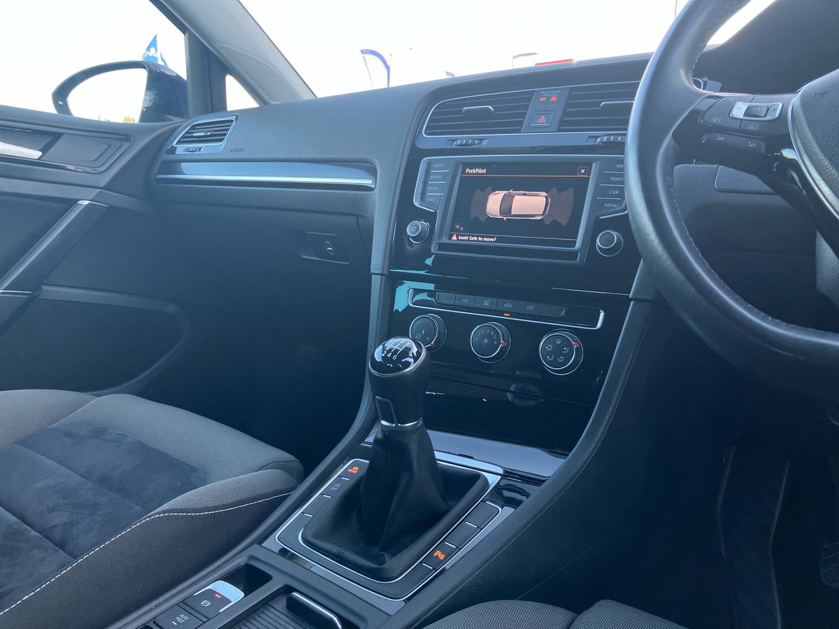 Used Volkswagen Golf 2015 for sale - 76436824: Photo 17