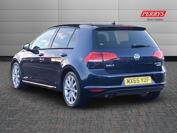 Used Volkswagen Golf 2015 for sale - 76436824: Photo