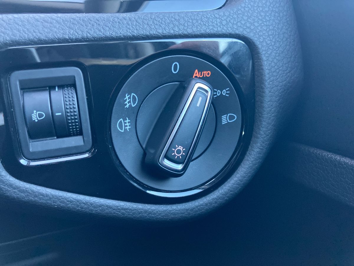 Used Volkswagen Golf 2015 for sale - 76436824: Photo 31