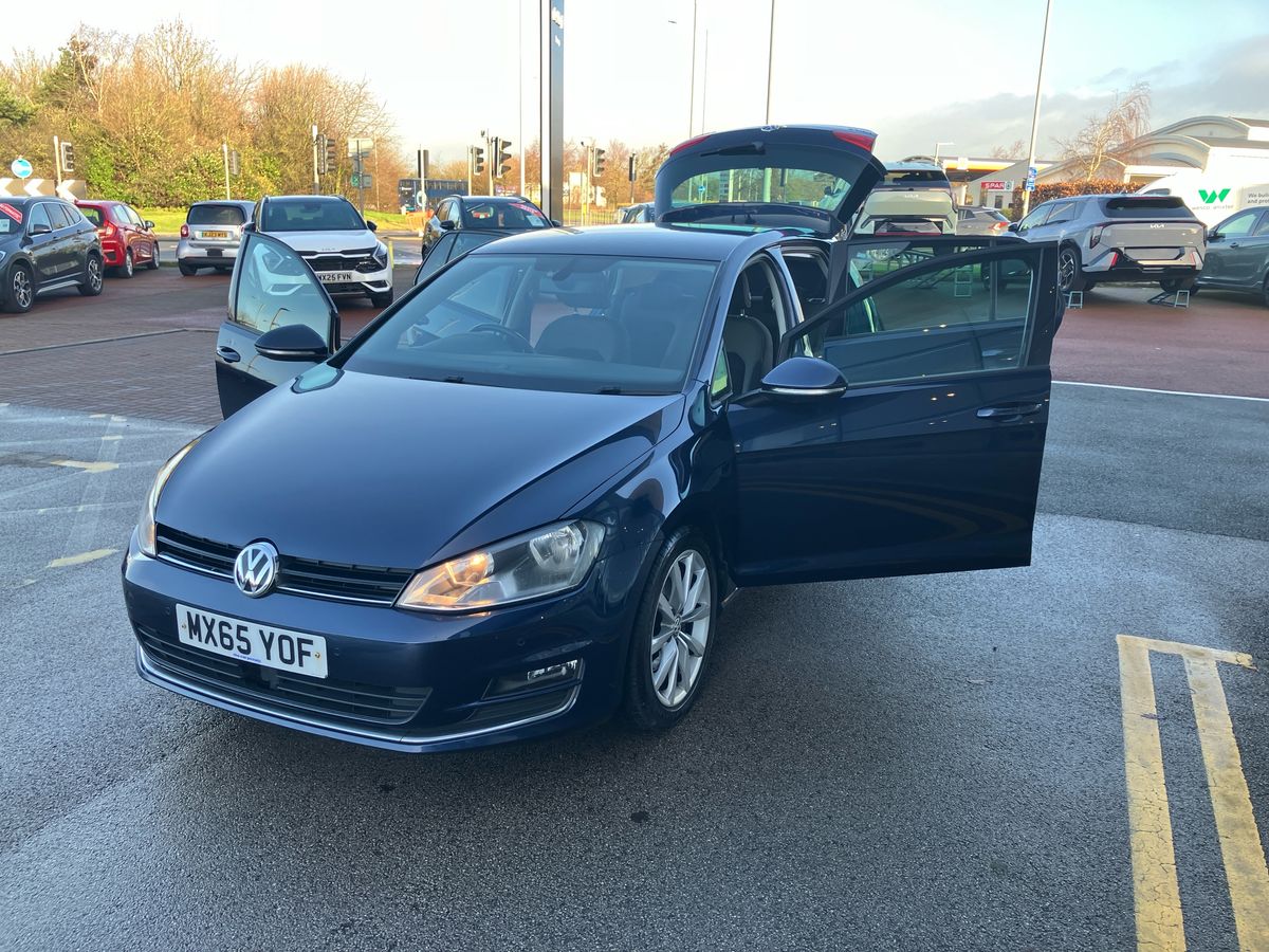 Used Volkswagen Golf 2015 for sale - 76436824: Photo 41