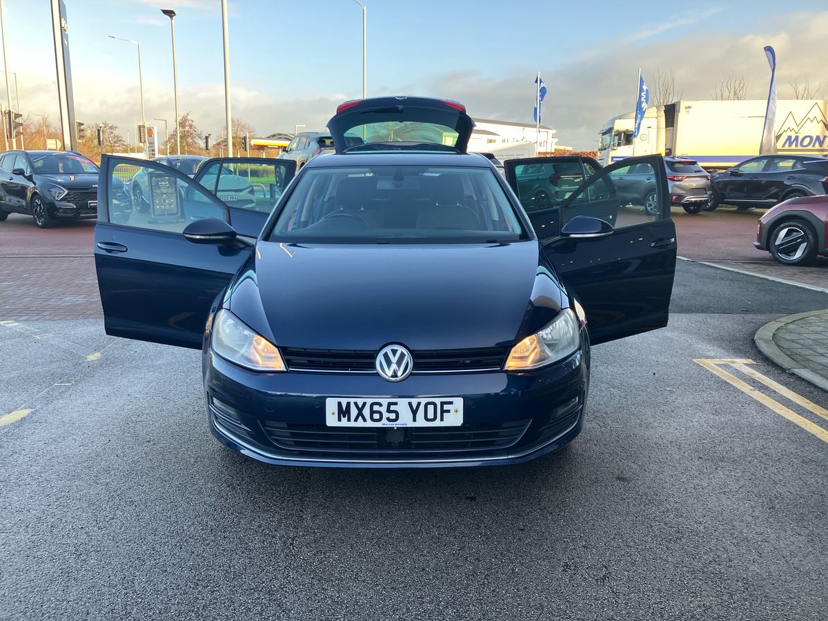 Used Volkswagen Golf 2015 for sale - 76436824: Photo 42