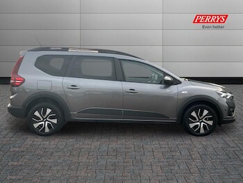 Used Dacia Jogger 2025 for sale - 77221109: Photo