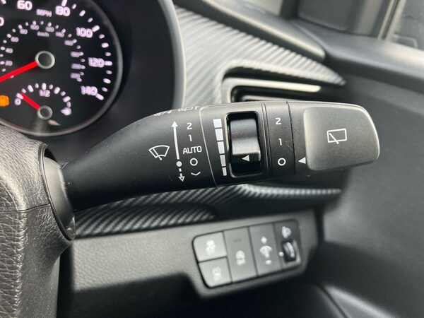 Used Kia Stonic 2023 for sale - 76090228: Photo 29