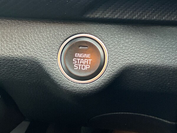 Used Kia Stonic 2023 for sale - 76090228: Photo 31